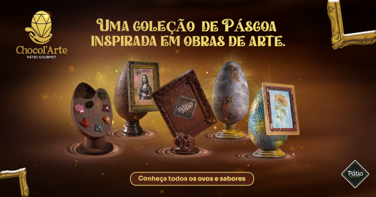 Banner publicitário horizontal da marca Chocol'Arte Pátio Gourmet. O fundo é marrom com partículas douradas brilhantes. No centro, cinco ovos de Páscoa artísticos estão expostos sobre pedestais circulares. Um ovo imita uma paleta de pintor, outros possuem molduras clássicas com reproduções da Mona Lisa e Girassóis de Van Gogh, e um ovo texturizado exibe a criação de Adão. O texto em letras douradas diz: 'Uma coleção de Páscoa inspirada em obras de arte'.
